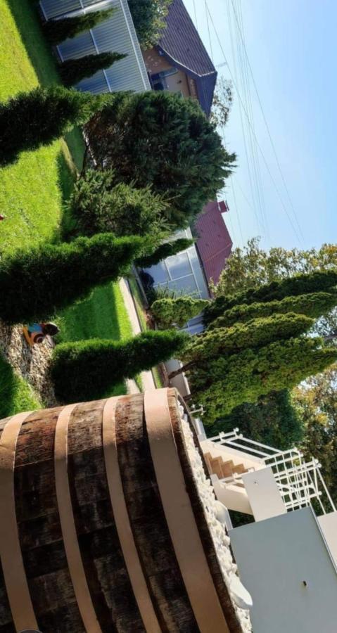Ferienwohnung Cosa-Nostra Hajdúszoboszló Exterior foto