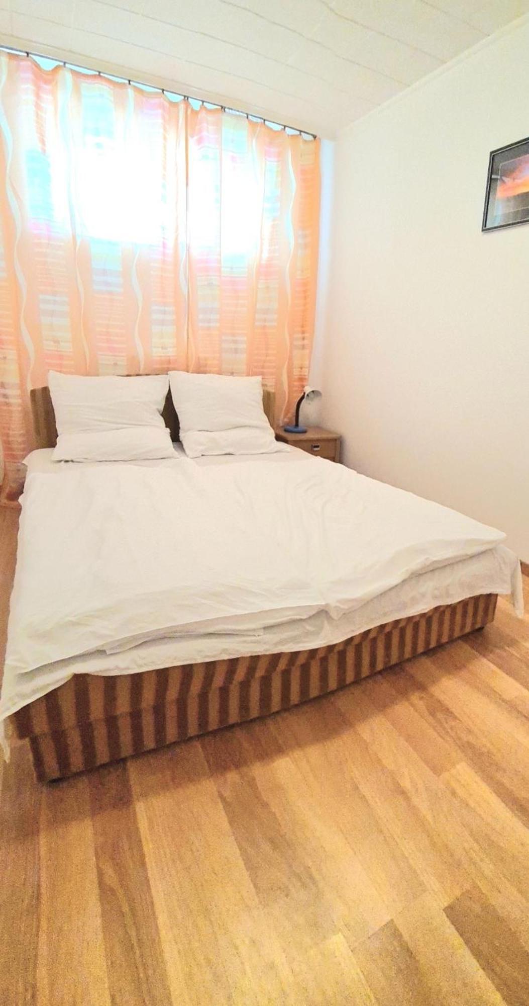 Ferienwohnung Cosa-Nostra Hajdúszoboszló Zimmer foto