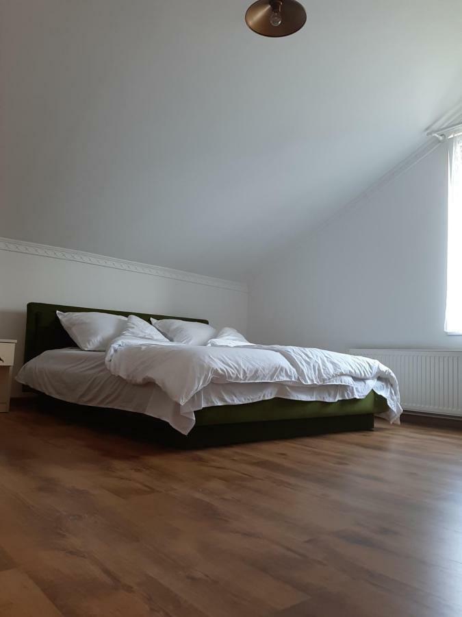 Ferienwohnung Cosa-Nostra Hajdúszoboszló Exterior foto
